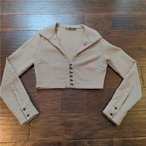Zara Black & White Houndstooth Cropped Button-Front Top